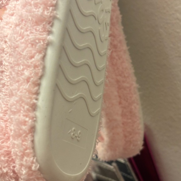 Squishmallows Pink Piggy Women’s Slippers - Picture 2 of 2